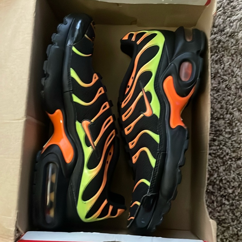 Nike tn